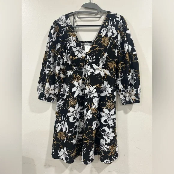 Floral Black and White  Dress with Gold Accents size M - Picture 2 of 5